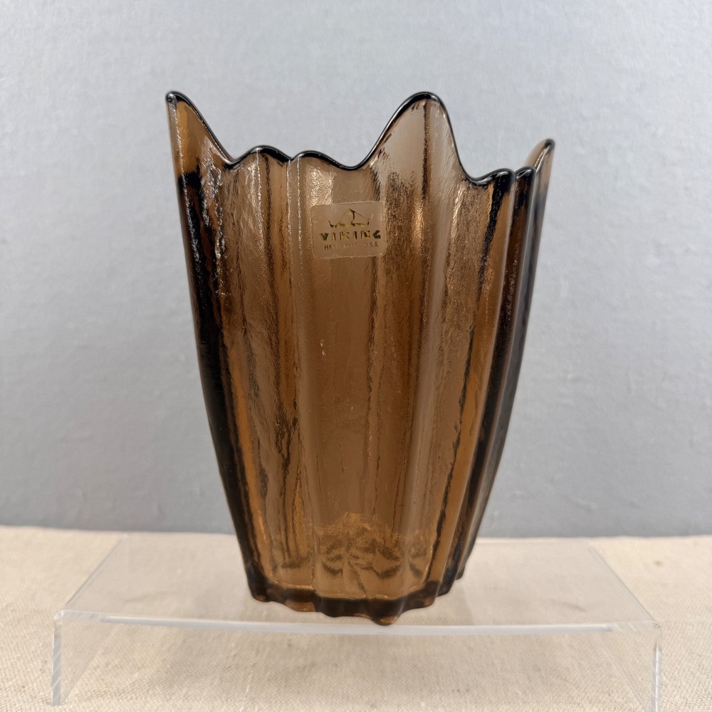 Viking Epic Stockholm Amber Glass Spiked Lotus Vase Wayne Husted MCM‎ Sticker